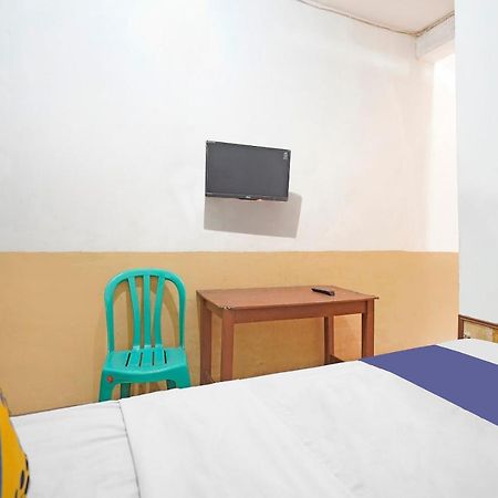 Spot On 91444 Hotel Arimbi Bandung Exterior foto